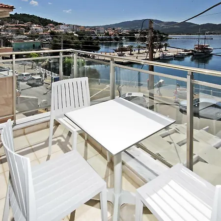 Otel Aqua Marine 2 Neos Marmaras