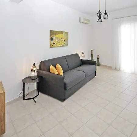 Aqua Marine 2 Hotel *